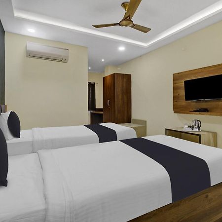 Collection O Hotel Swagath Pride Mancherāl 外观 照片